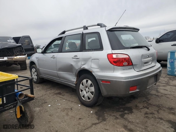 2006 Mitsubishi Outlander LS with VIN JA4LZ31F26U037182, listed as a Copart auction lot 44133725 with 241,823 mi miles and Salvage Title. Bid and sale history available at carsss.com. Image 2.