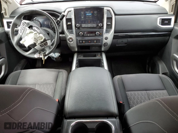 2021 Nissan Titan SV z VIN 1N6AA1EF0MN507040, wystawiony jako Copart lot #44913805 z przebiegiem 31 349 mil mil oraz Szkoda całkowita • Salvage title. Historia ofert i sprzedaży dostępna na DreamBid. Obrazek 8.