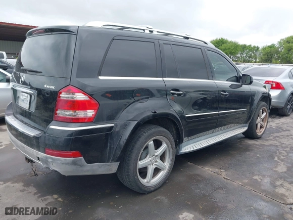 2009 Mercedes-Benz GL-Class 5.5L with VIN 4JGBF86E29A453158, listed as a IAAI auction lot 41919268 with 158,054 mi miles. Bid and sale history available at carsss.com. Image 4.