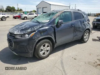 2021 Chevrolet Trax LT with VIN KL7CJPSB5MB322562, listed as a Copart auction lot 56400375 with 102,394 mi miles and Salvage title. Bid and sale history available at DreamBid. Image 1.