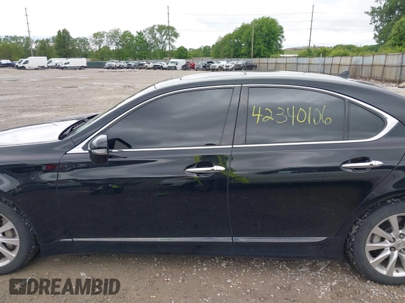2010 Lexus LS 460 with VIN JTHCL5EF5A5007415, listed as a IAAI auction lot 42340106 with 202,318 mi miles and . Bid and sale history available at DreamBid. Image 15.