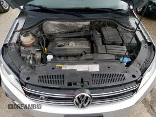 2016 Volkswagen Tiguan SE with VIN WVGBV7AX5GW060549, listed as a Copart auction lot 54997694 with 81,567 mi miles and Salvage Title. Bid and sale history available at DreamBid. Image 12.