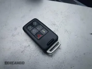 2015 Volvo XC60 T6 Premier Plus с VIN YV4902RC4F2582520, выставлен на аукционе IAAI как лот 42421517 с пробегом 163 699 миль миль и . История ставок и продаж доступна на DreamBid. Изображение 11.