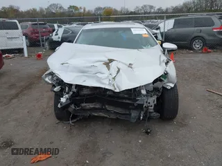 2014 Toyota Avalon Limited with VIN 4T1BK1EB8EU133085, listed as a IAAI auction lot 40949898 with 126,697 mi miles. Bid and sale history available at carsss.com. Image 6.