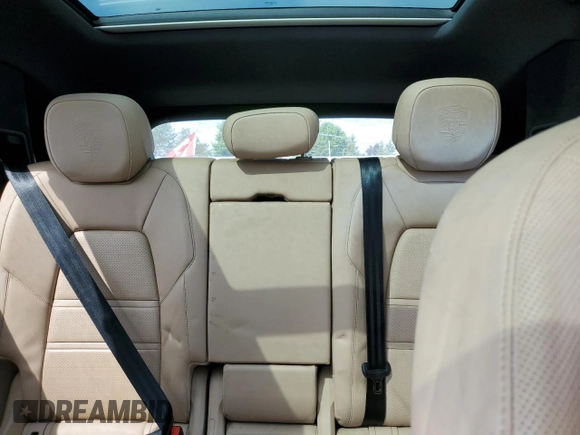 2019 Porsche Cayenne with VIN WP1AA2AY5KDA02094, listed as a Copart auction lot 60469445 with 105,899 mi miles and Clean title. Bid and sale history available at DreamBid. Image 10.