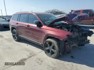 2023 Jeep Grand Cherokee Laredo z VIN 1C4RJJAGXP8879881, wystawiony jako Copart lot #49110065 z przebiegiem 73 459 mil mil oraz Szkoda całkowita • Salvage title. Historia ofert i sprzedaży dostępna na DreamBid. Obrazek 4.
