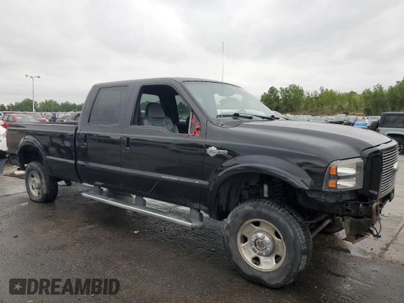 2005 Ford F-350 XL with VIN 1FTWW31P85EC15156, listed as a Copart auction lot 62601695 with 205,824 mi miles and Clean title. Bid and sale history available at DreamBid. Image 4.
