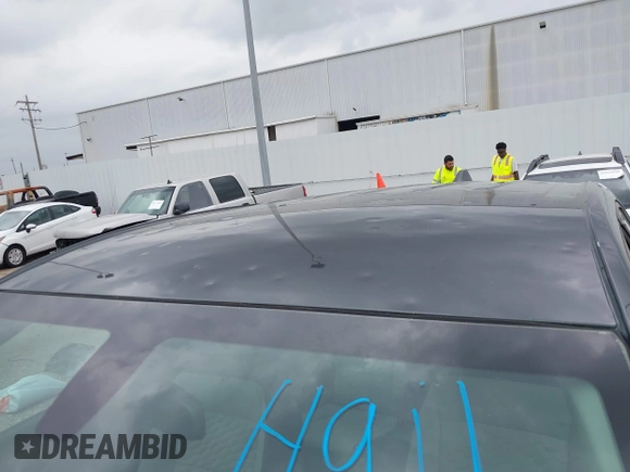 2018 Chevrolet Equinox LS with VIN 3GNAXHEV0JS506562, listed as a IAAI auction lot 41925572 with 97,031 mi miles and . Bid and sale history available at DreamBid. Image 18.