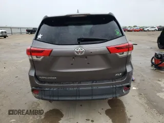 2018 Toyota Highlander SE with VIN 5TDKZRFH1JS545249, listed as a Copart auction lot 55875935 with 107,601 mi miles and Salvage title. Bid and sale history available at DreamBid. Image 6.