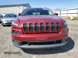 2014 Jeep Cherokee Latitude with VIN 1C4PJLCS2EW186719, listed as a Copart auction lot 50609725 with 140,449 mi miles and Salvage Title. Bid and sale history available at carsss.com. Image 5.
