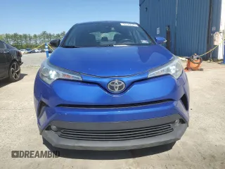 2018 Toyota C-HR XLE with VIN NMTKHMBX6JR027140, listed as a Copart auction lot 55142345 with 97,653 mi miles and Clean Title. Bid and sale history available at carsss.com. Image 5.