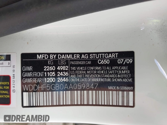 2010 Mercedes-Benz E-Class E 350 Luxury with VIN WDDHF5GB0AA059847, listed as a IAAI auction lot 42158332 with 293,386 mi miles. Bid and sale history available at carsss.com. Image 9.