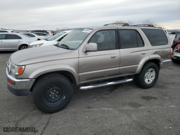 2001 Toyota 4Runner SR5 with VIN JT3GN86RX10194661, listed as a Copart auction lot 49448415 with 196,410 mi miles and Clean Title. Bid and sale history available at carsss.com. Image 1.