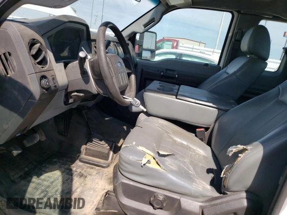 2015 Ford F-250 XLT with VIN 1FT7X2B64FEC27503, listed as a Copart auction lot 60558045 with 193,707 mi miles and Salvage title. Bid and sale history available at DreamBid. Image 7.