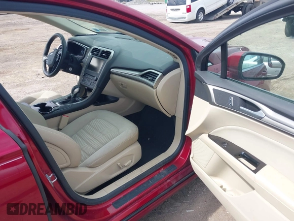 2016 Ford Fusion SE with VIN 1FA6P0H79G5121796, listed as a IAAI auction lot 42137412 with 83,955 mi miles and . Bid and sale history available at DreamBid. Image 5.