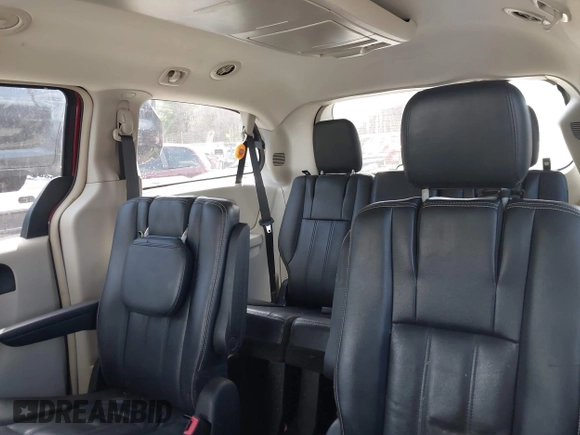 2014 Chrysler Town & Country Touring with VIN 2C4RC1BG4ER363638, listed as a IAAI auction lot 42080155 with 247,178 mi miles. Bid and sale history available at carsss.com. Image 8.