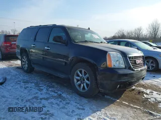 2013 GMC Yukon XL SLT with VIN 1GKS1KE06DR235597, listed as a IAAI auction lot 41315573 with 277,634 mi miles. Bid and sale history available at carsss.com. Image 1.