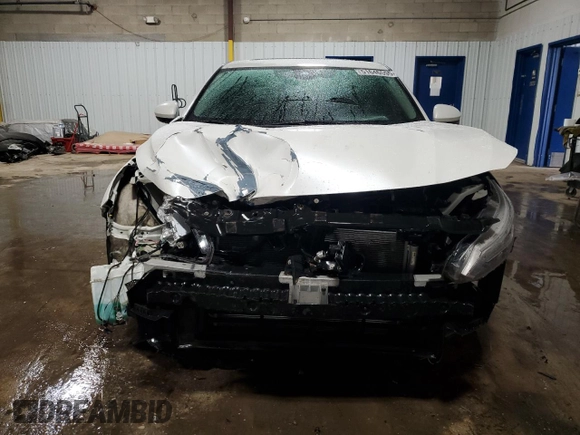 2019 Nissan Altima SV z VIN 1N4BL4DW5KC250167, wystawiony jako Copart lot #51646595 z przebiegiem 103 587 mil mil oraz Szkoda całkowita • Salvage title. Historia ofert i sprzedaży dostępna na DreamBid. Obrazek 5.