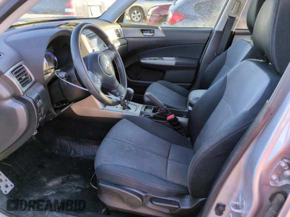 2009 Subaru Forester с VIN JF2SH65639H701911, выставлен на аукционе Copart как лот 43030675 с пробегом 149 321 миль миль и Списание • Salvage title. История ставок и продаж доступна на DreamBid. Изображение 7.