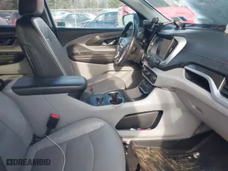 2020 GMC Terrain SLT with VIN 3GKALVEV4LL252018, listed as a IAAI auction lot 41355622 with 87,519 mi miles. Bid and sale history available at carsss.com. Image 5.