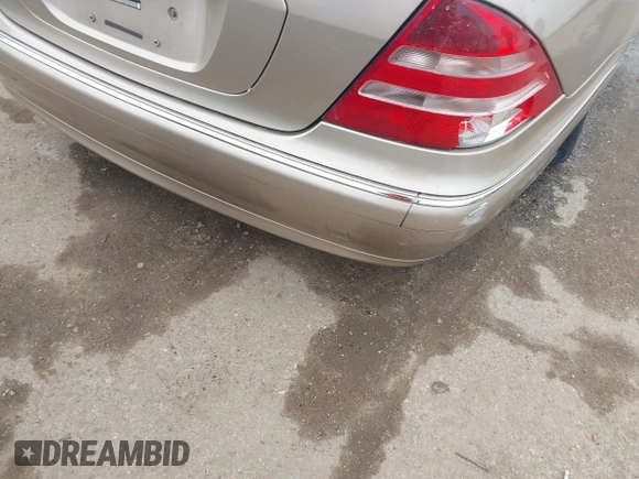 2001 Mercedes-Benz S 320/430/500 with VIN WDBNG70J31A161620, listed as a IAAI auction lot 41530784 with 134,673 mi miles and . Bid and sale history available at carsss.com. Image 14.