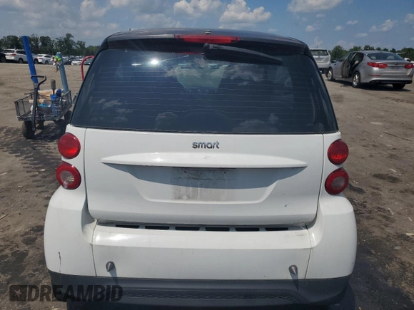 2015 Smart fortwo Passion with VIN WMEEJ3BA6FK819930, listed as a Copart auction lot 64722495 with 106,124 mi miles and Clean title. Bid and sale history available at DreamBid. Image 6.