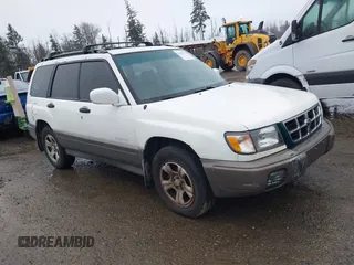 1998 Subaru Forester S with VIN JF1SF6554WH769969, listed as a IAAI auction lot 41651574 with 1 mi miles. Bid and sale history available at carsss.com. Image 1.