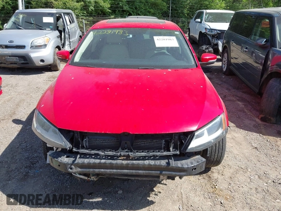 2015 Volkswagen Jetta SE с VIN 3VWD07AJ2FM357720, выставлен на аукционе IAAI как лот 42281983 с пробегом 92 965 миль миль и . История ставок и продаж доступна на DreamBid. Изображение 13.