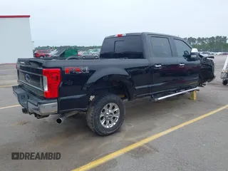 2019 Ford F-250 XL with VIN 1FT7W2B60KEG82555, listed as a IAAI auction lot 42203933 with 163,407 mi miles and . Bid and sale history available at DreamBid. Image 4.