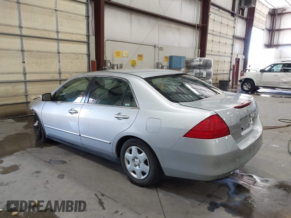 2007 Honda Accord LX with VIN 1HGCM56447A225908, listed as a IAAI auction lot 42367453 with 125,205 mi miles and . Bid and sale history available at DreamBid. Image 3.