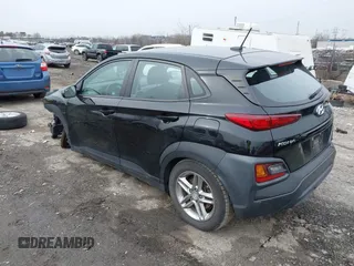2018 Hyundai Kona SE with VIN KM8K1CAA6JU138971, listed as a IAAI auction lot 41553994 with 98,741 mi miles. Bid and sale history available at carsss.com. Image 3.