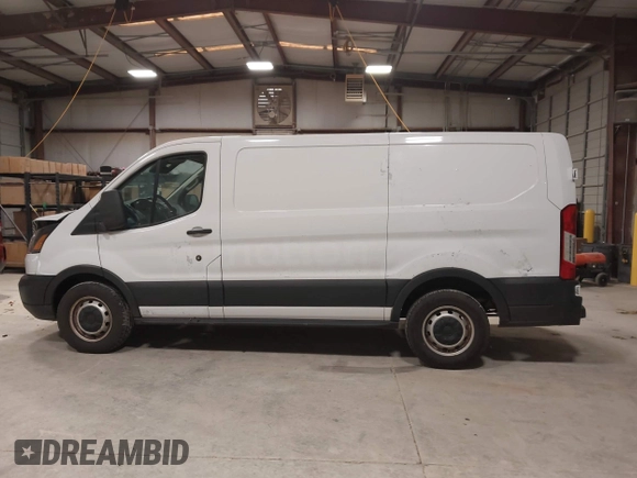 2019 Ford Transit z VIN 1FTYE1ZM4KKB38454, wystawiony jako IAAI lot #41599919 z przebiegiem 187 153 mil mil oraz . Historia ofert i sprzedaży dostępna na DreamBid. Obrazek 14.