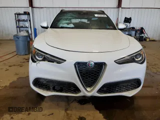 2023 Alfa Romeo Stelvio Ti z VIN ZASPAKBN4P7D57870, wystawiony jako Copart lot #46588385 z przebiegiem Nie podano mil oraz Szkoda całkowita • Salvage title. Historia ofert i sprzedaży dostępna na DreamBid. Obrazek 5.