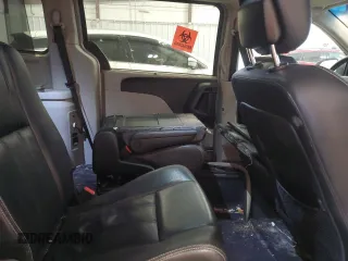 2014 Chrysler Town & Country Touring with VIN 2C4RC1BG5ER332981, listed as a Copart auction lot 54603415 with 179,210 mi miles and Clean Title. Bid and sale history available at DreamBid. Image 11.