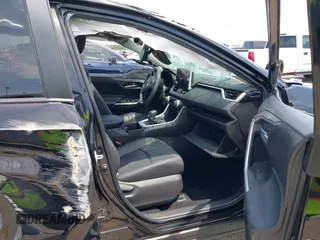2024 Toyota RAV4 XLE Premium with VIN 2T3C1RFV3RC268293, listed as a IAAI auction lot 42217522 with 22,456 mi miles and . Bid and sale history available at DreamBid. Image 5.