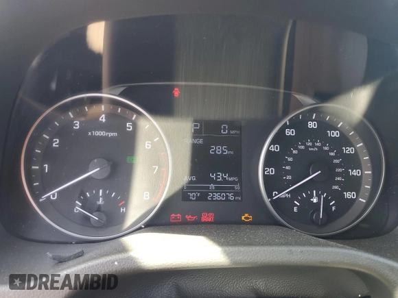 2017 Hyundai Elantra SE с VIN 5NPD74LF9HH080689, выставлен на аукционе Copart как лот 54971725 с пробегом 236 076 миль миль и Чистый • Clean title. История ставок и продаж доступна на DreamBid. Изображение 9.