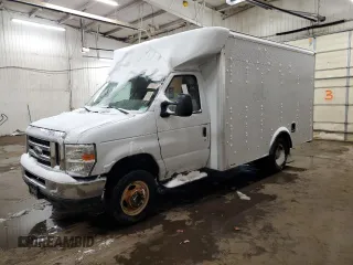 2014 Ford Econoline Commercial with VIN 1FDXE4FS2EDA11562, listed as a Copart auction lot 47995935 with 195,900 mi miles and Clean Title. Bid and sale history available at carsss.com. Image 1.