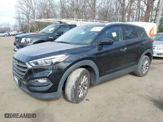 2016 Hyundai Tucson SE with VIN KM8J3CA42GU168610, listed as a IAAI auction lot 41639335 with 86,920 mi miles. Bid and sale history available at carsss.com. Image 16.