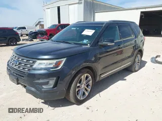 2017 Ford Explorer XLT with VIN 1FM5K7D8XHGA75280, listed as a IAAI auction lot 41805962 with 114,633 mi miles and . Bid and sale history available at carsss.com. Image 18.
