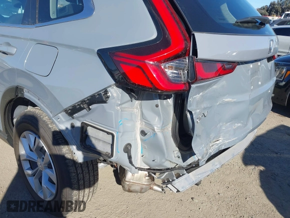 2024 Honda CR-V LX with VIN 2HKRS4H22RH427131, listed as a IAAI auction lot 41365338 with 16,280 mi miles and . Bid and sale history available at DreamBid. Image 6.