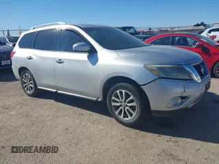 2013 Nissan Pathfinder SV with VIN 5N1AR2MM3DC684884, listed as a IAAI auction lot 41358063 with 151,959 mi miles. Bid and sale history available at carsss.com. Image 1.