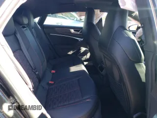 2021 Audi RS 7 z VIN WUAPCBF2XMN902368, wystawiony jako Copart lot #73284763 z przebiegiem 37 625 mil mil oraz . Historia ofert i sprzedaży dostępna na DreamBid. Obrazek 10.