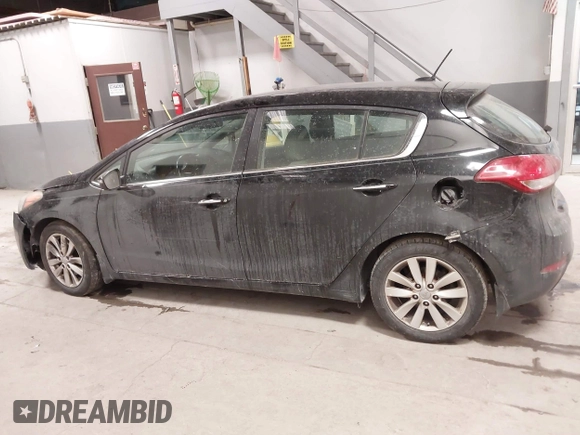 2015 Kia Forte 5-Door EX with VIN KNAFX5A83F5372237, listed as a IAAI auction lot 41414128 with 178,767 mi miles. Bid and sale history available at carsss.com. Image 14.