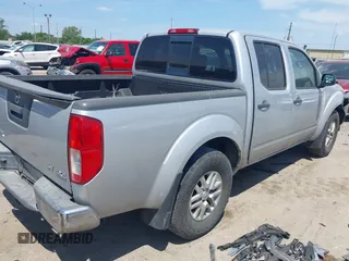 2019 Nissan Frontier SV with VIN 1N6AD0EV7KN701859, listed as a IAAI auction lot 42047454 with 182,922 mi miles and . Bid and sale history available at DreamBid. Image 4.