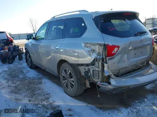 2017 Nissan Pathfinder S with VIN 5N1DR2MNXHC615296, listed as a IAAI auction lot 41380776 with 143,306 mi miles. Bid and sale history available at carsss.com. Image 3.