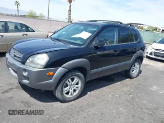 2006 Hyundai Tucson GLS with VIN KM8JN12D06U366159, listed as a IAAI auction lot 41981578 with 231,315 mi miles. Bid and sale history available at carsss.com. Image 2.