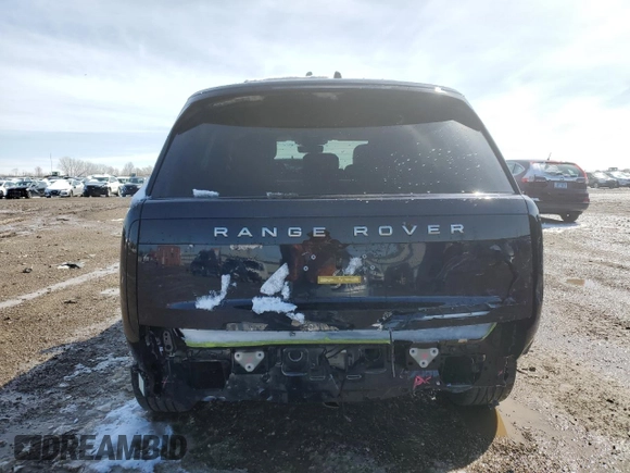 2025 Land Rover Range Rover SE z VIN SALKP9FU2SA283638, wystawiony jako Copart lot #49858485 z przebiegiem 2 999 mil mil oraz Szkoda całkowita • Salvage title. Historia ofert i sprzedaży dostępna na DreamBid. Obrazek 6.