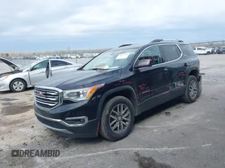 2019 GMC Acadia SLE z VIN 1GKKNLLS7KZ258351, wystawiony jako IAAI lot #41657771 z przebiegiem 126 164 mil mil oraz . Historia ofert i sprzedaży dostępna na DreamBid. Obrazek 17.