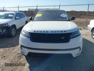 2019 Land Rover Range Rover Velar S с VIN SALYB2EXXKA795871, выставлен на аукционе IAAI как лот 41649083 с пробегом 84 891 миль миль и . История ставок и продаж доступна на DreamBid. Изображение 12.