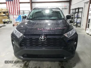2021 Toyota RAV4 XLE with VIN 2T3W1RFVXMC161134, listed as a Copart auction lot 58499515 with 45,660 mi miles and Clean title. Bid and sale history available at DreamBid. Image 5.
